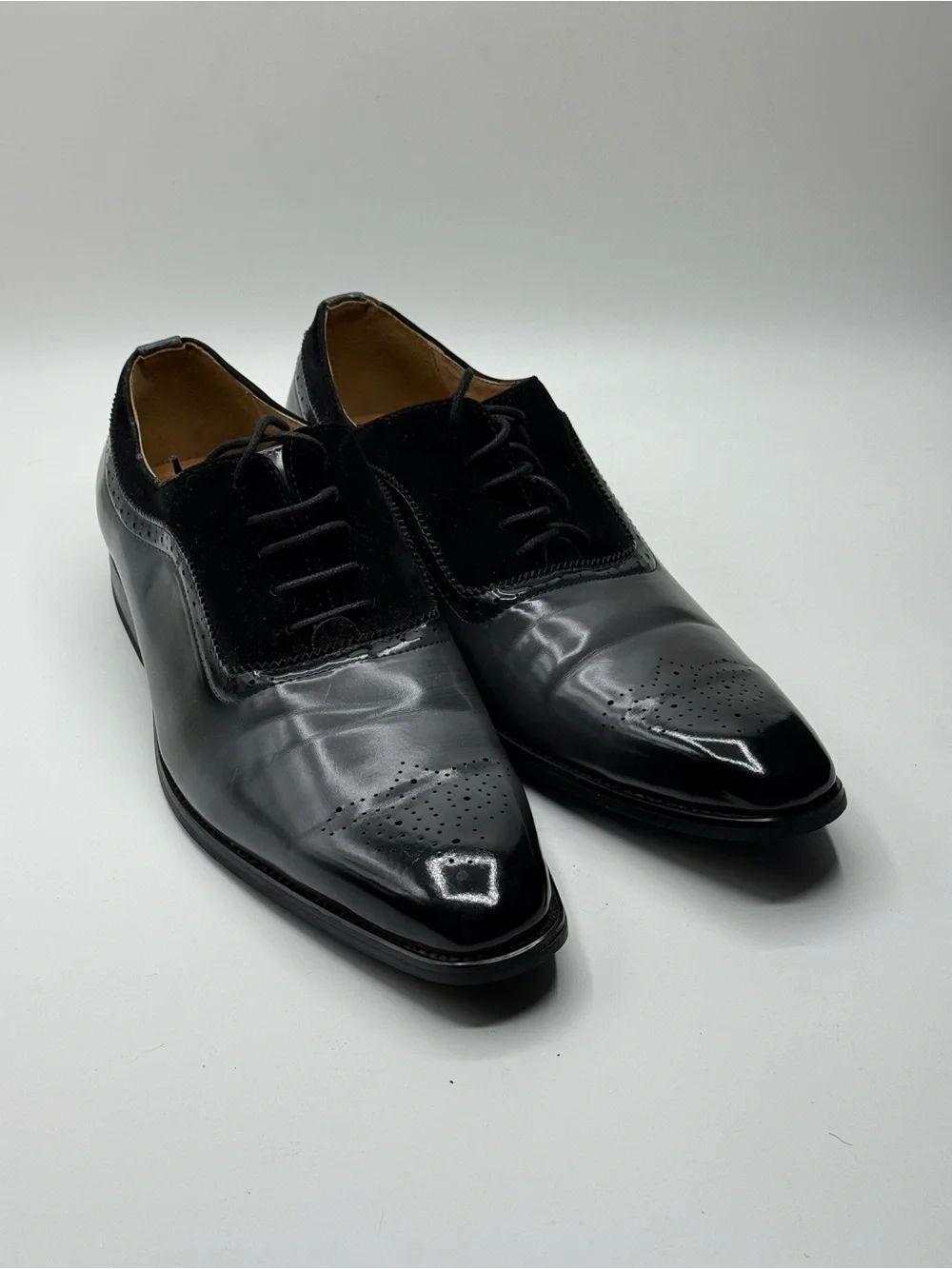Men's Black Patent Leather Lace-Up Derby Oxfords